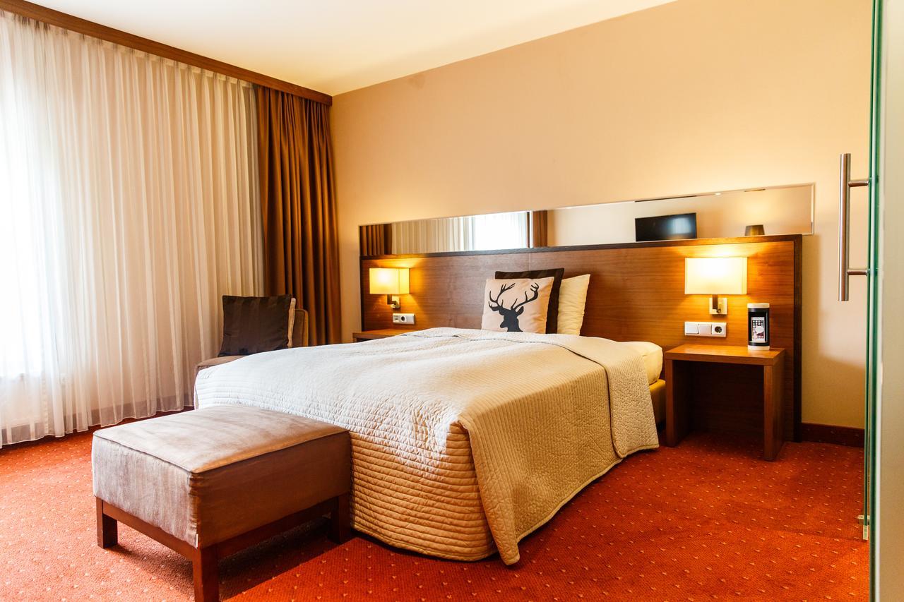 Single Room,536460078:JPEG